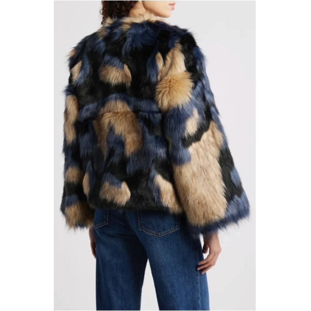 Farm Rio Faux Fur Jacket Blue Tan Black Colorblock Coat Womens Size Medium - Picture 2 of 5